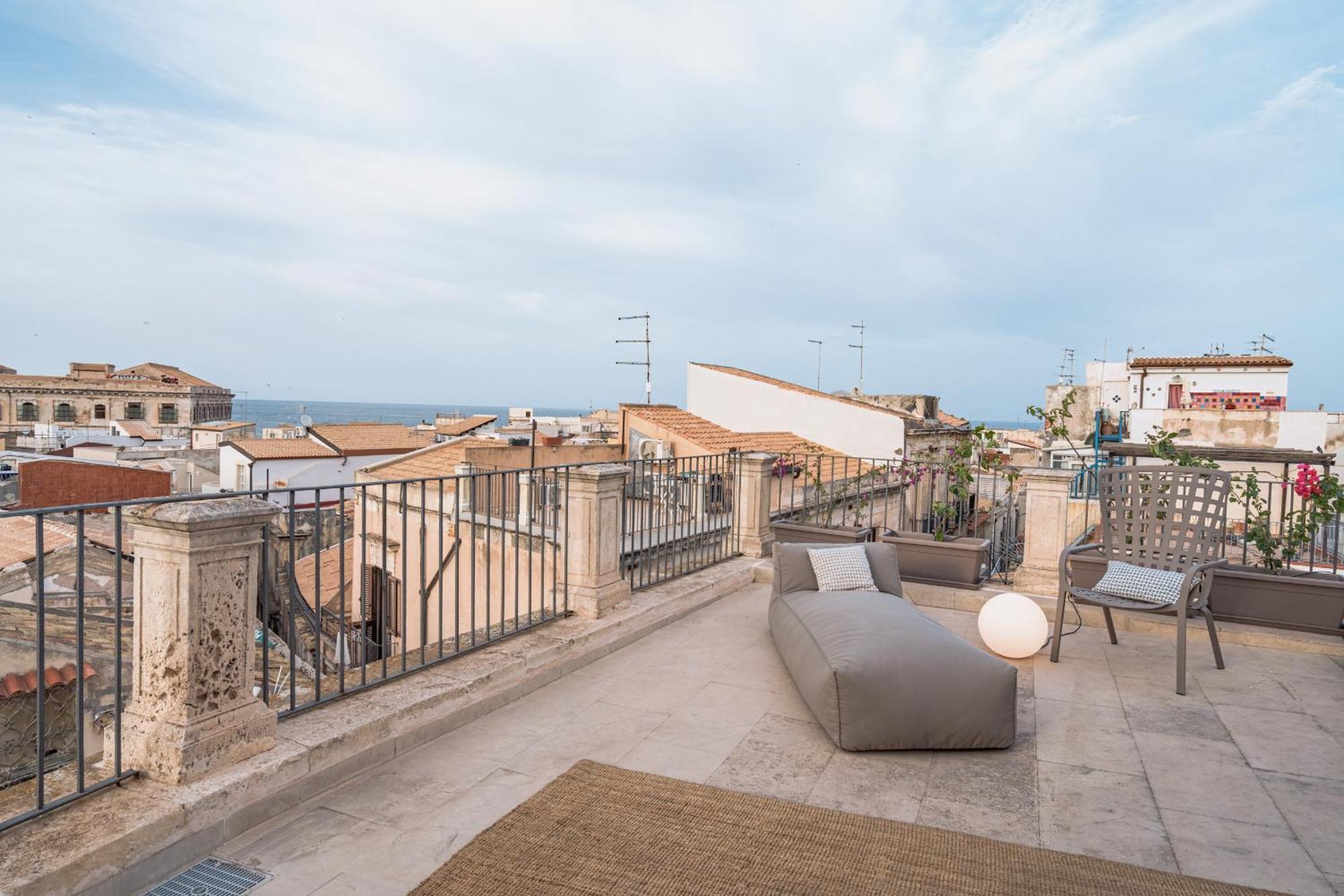 Alma Maris Terrazza Al Tempio By Bed&Bros Lägenhet Syrakusa Exteriör bild