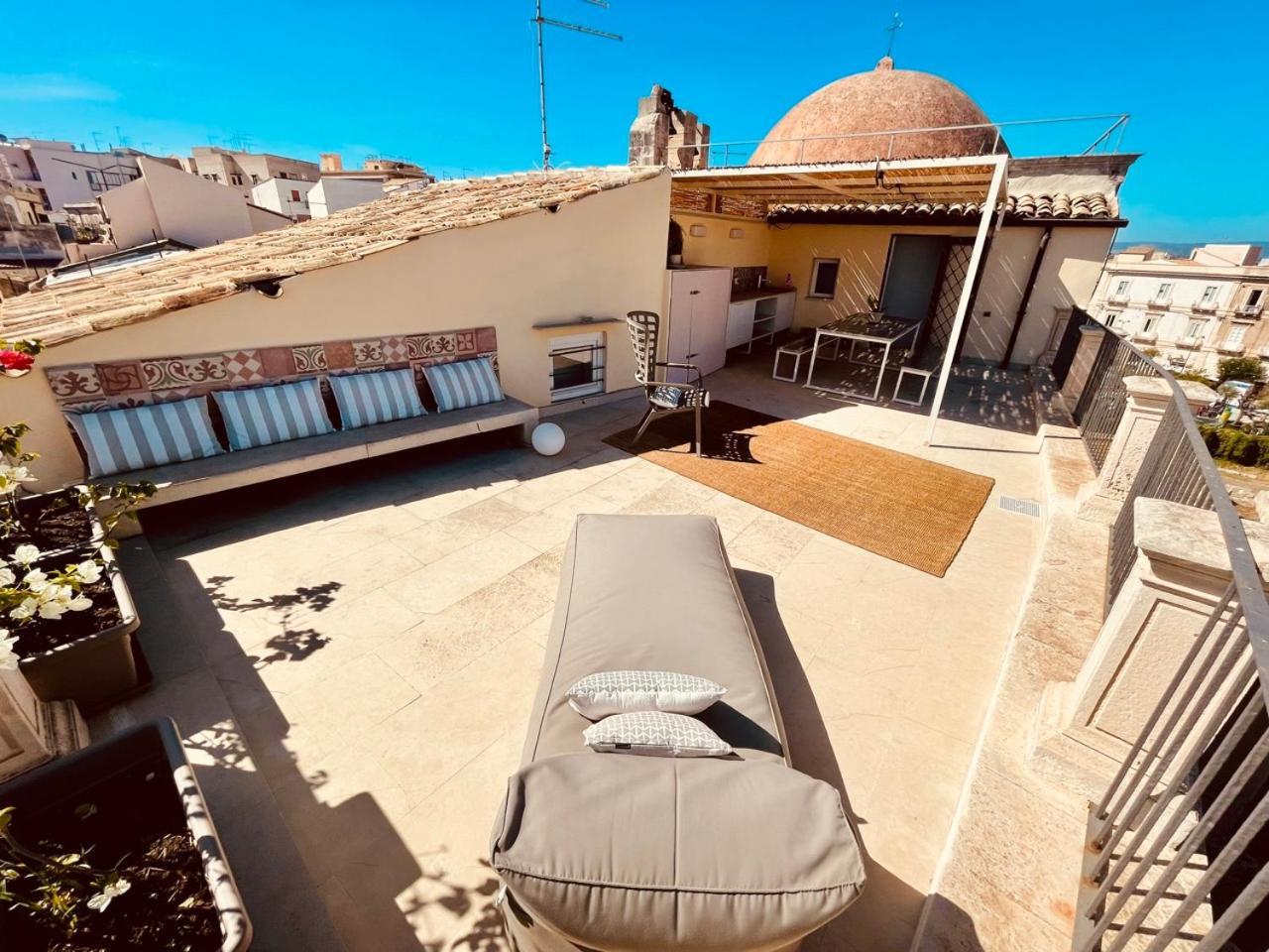 Alma Maris Terrazza Al Tempio By Bed&Bros Lägenhet Syrakusa Exteriör bild