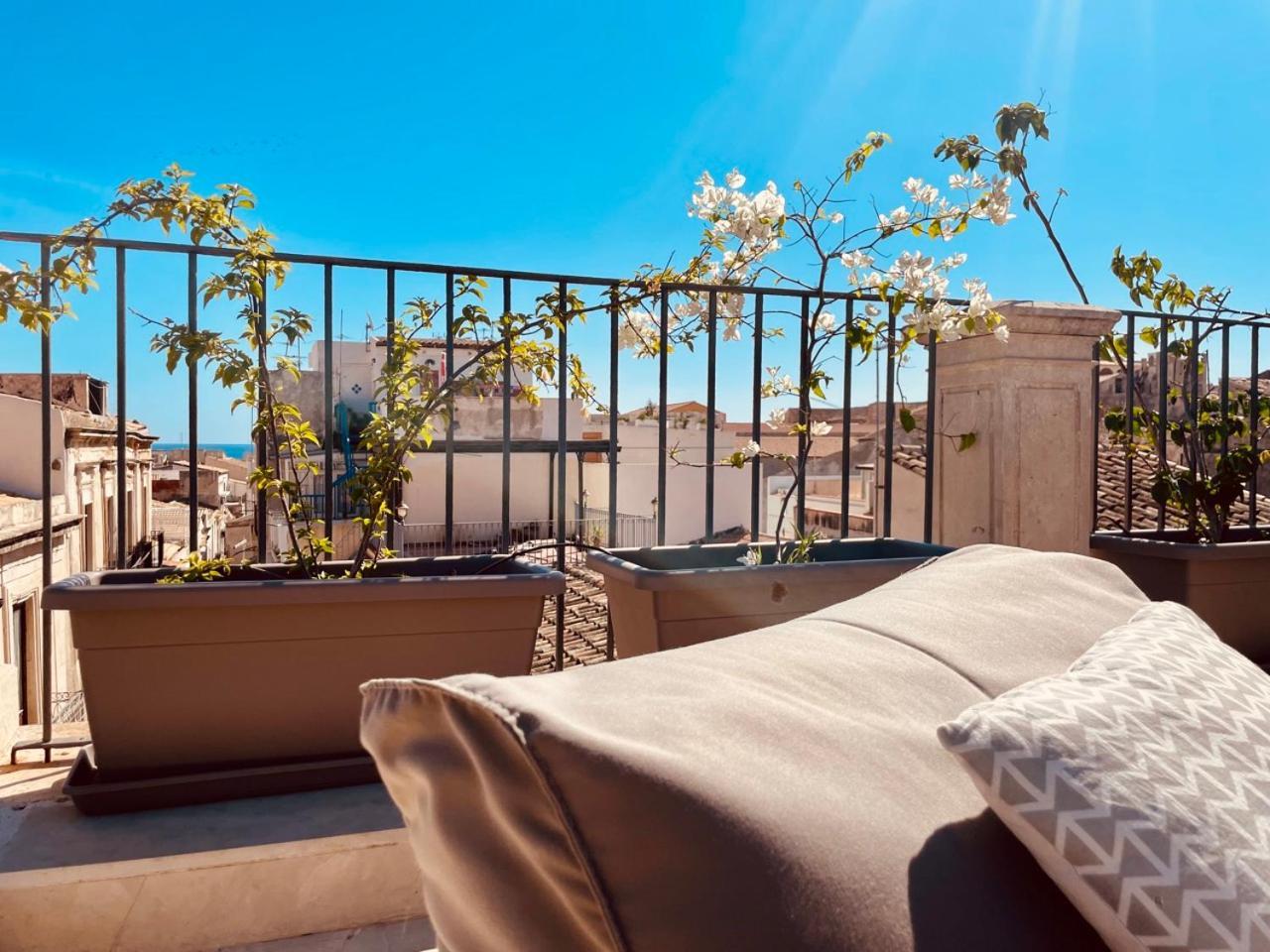 Alma Maris Terrazza Al Tempio By Bed&Bros Lägenhet Syrakusa Exteriör bild